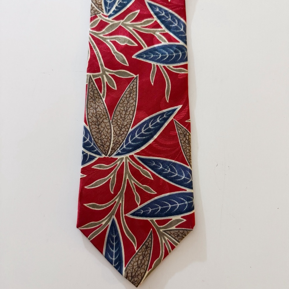 Vintage Bugatti Silk Tie - Picture 2 of 6